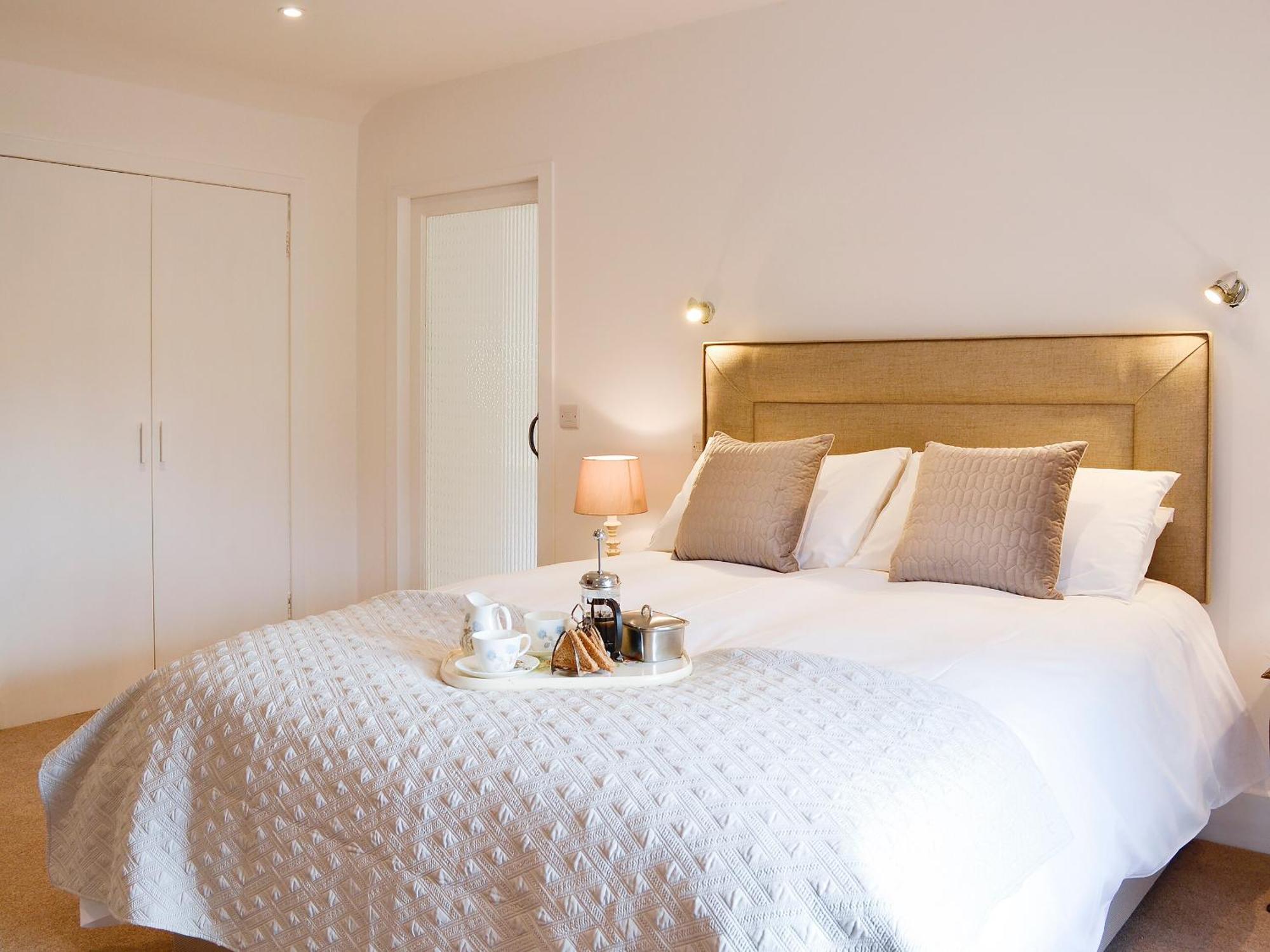 Вилла The Coach House Alford  Экстерьер фото